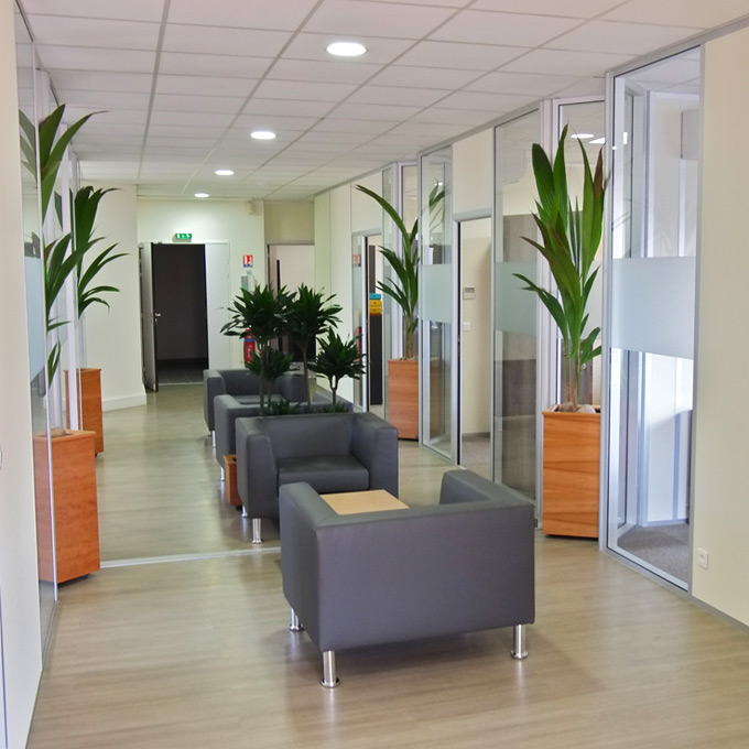 BCI Intérieurs - Rénovation de bureaux et salles de réunion en région parisienne